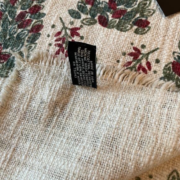 Rachel Zoe Christmas Tree Placemats 13x19 Set of 4 Holiday New - Picture 5 of 10